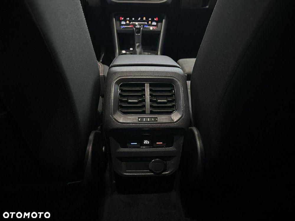 Volkswagen Tiguan - 35