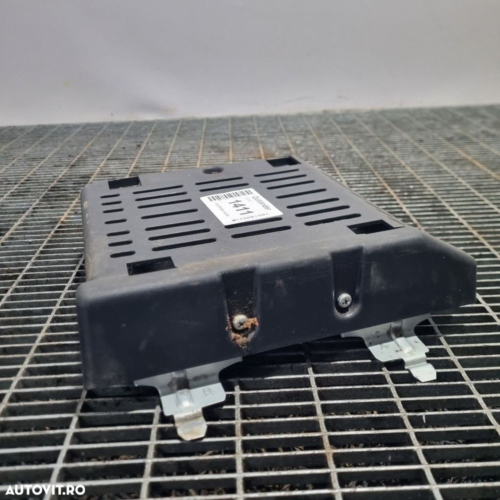 Amplificator audio Mitsubishi Outlander 2009 - 2012 (1411) 8701A230 - 1