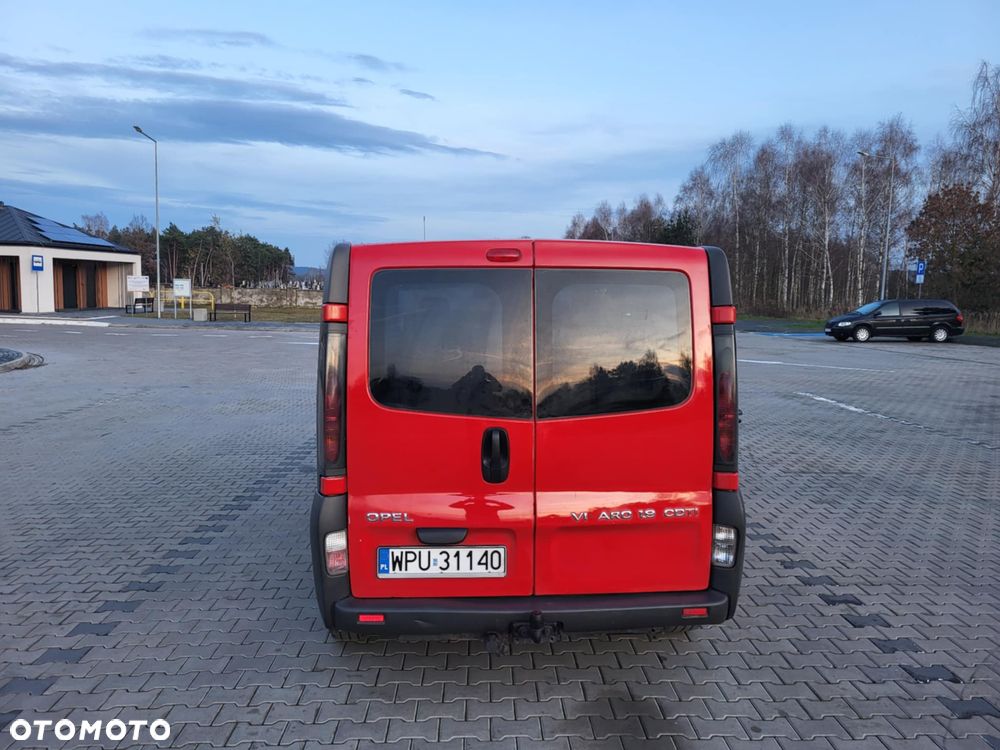 Opel Vivaro - 6