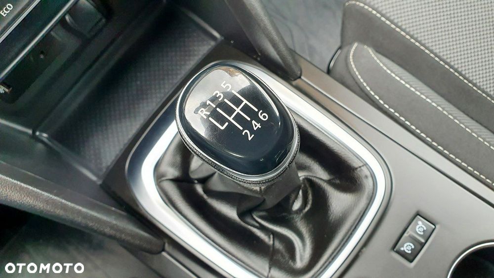 Renault Megane 1.3 TCe FAP Business - 29