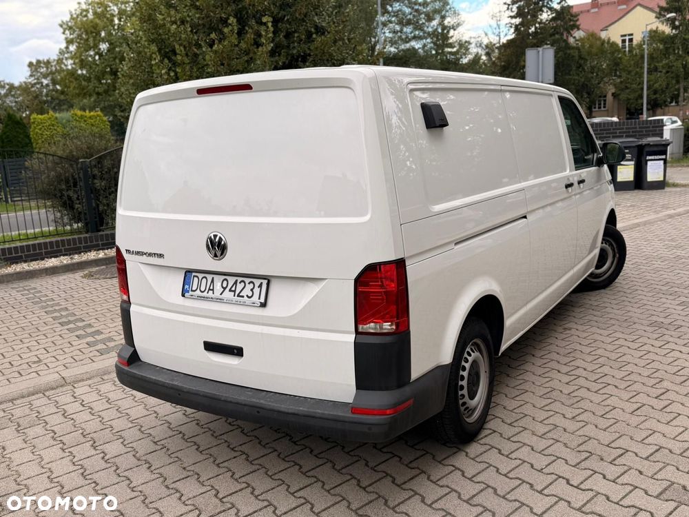 Volkswagen Transporter - 2