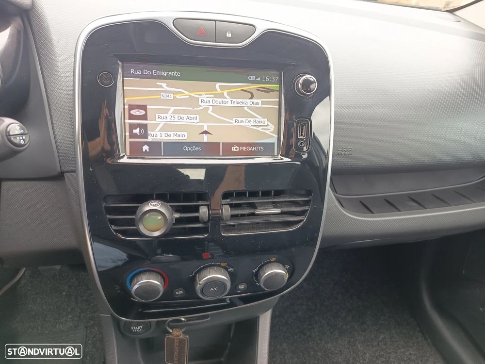 Renault Clio Sport Tourer dCi 90 Dynamique - 20