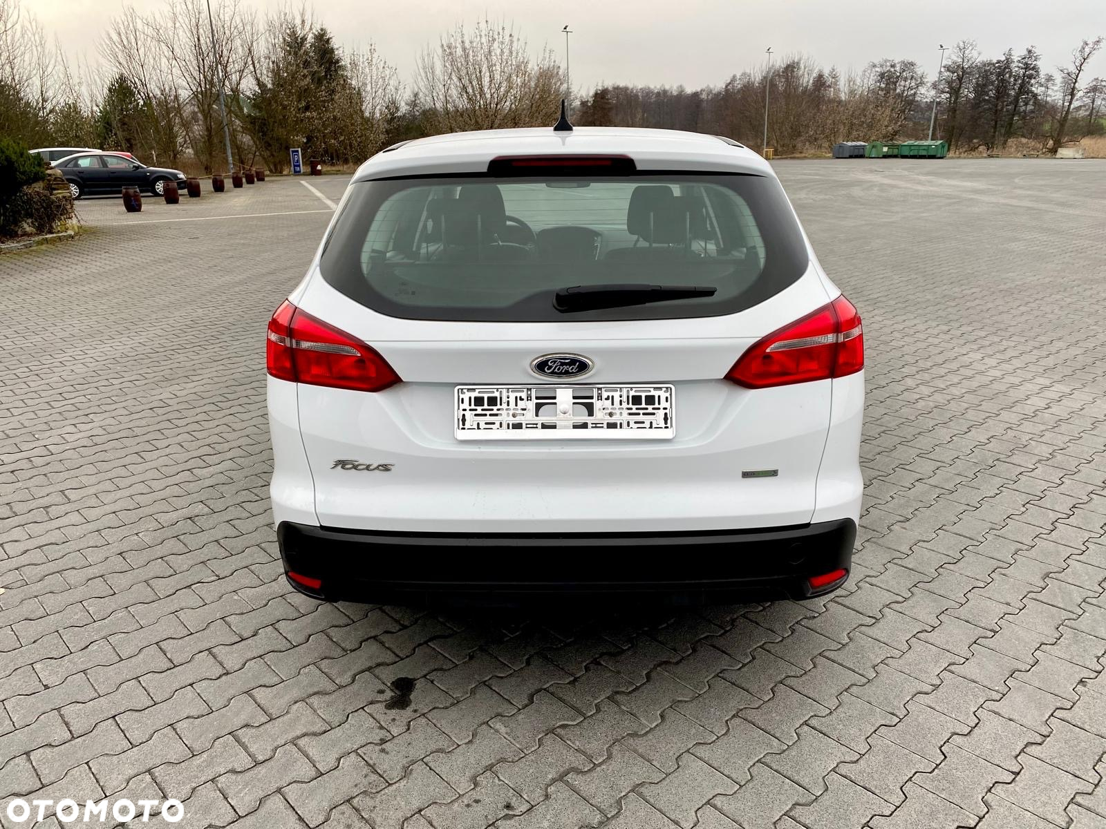 Ford Focus 1.0 EcoBoost Connected - 5