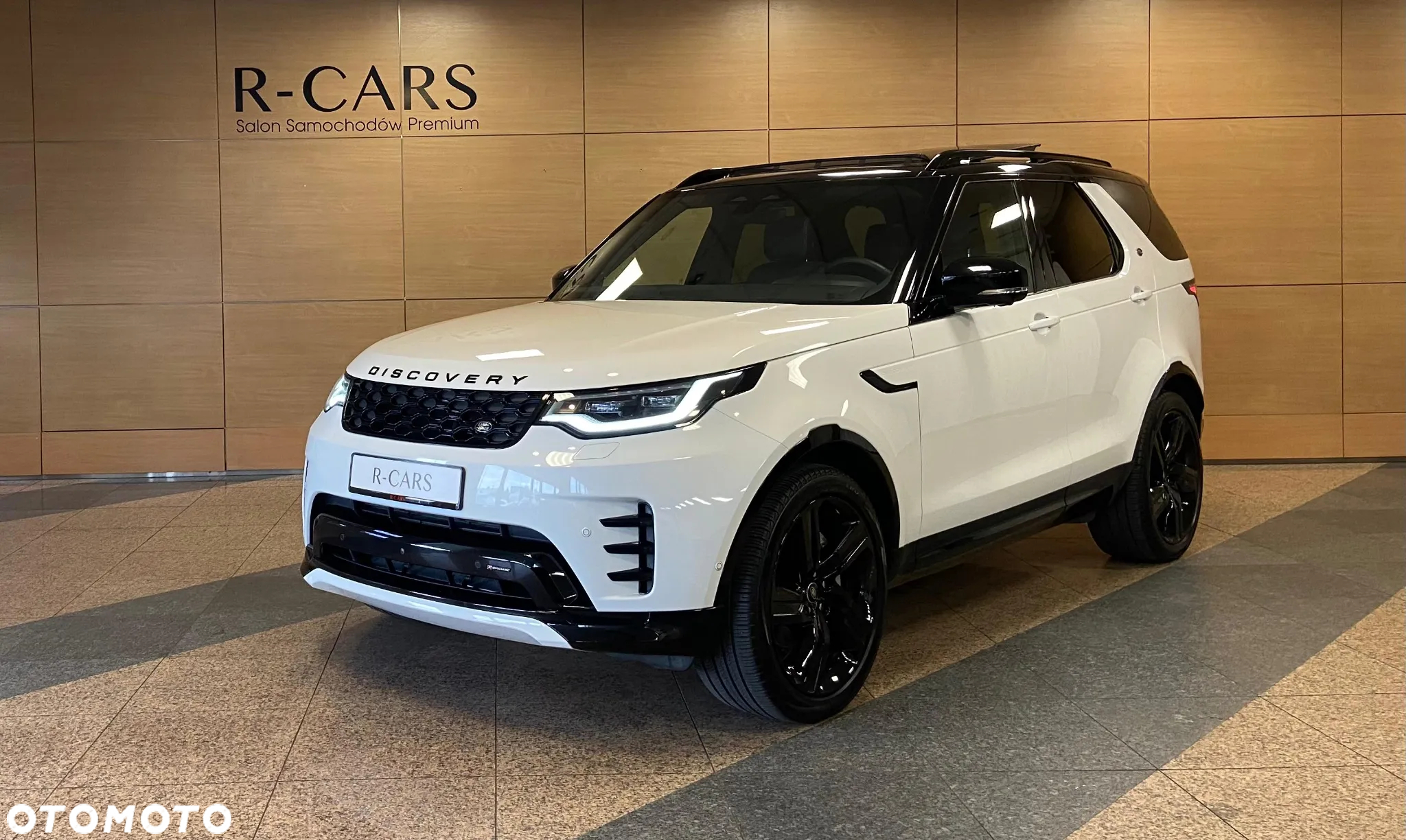 Land Rover Discovery V 2.0 P300 R-Dynamic SE - 5