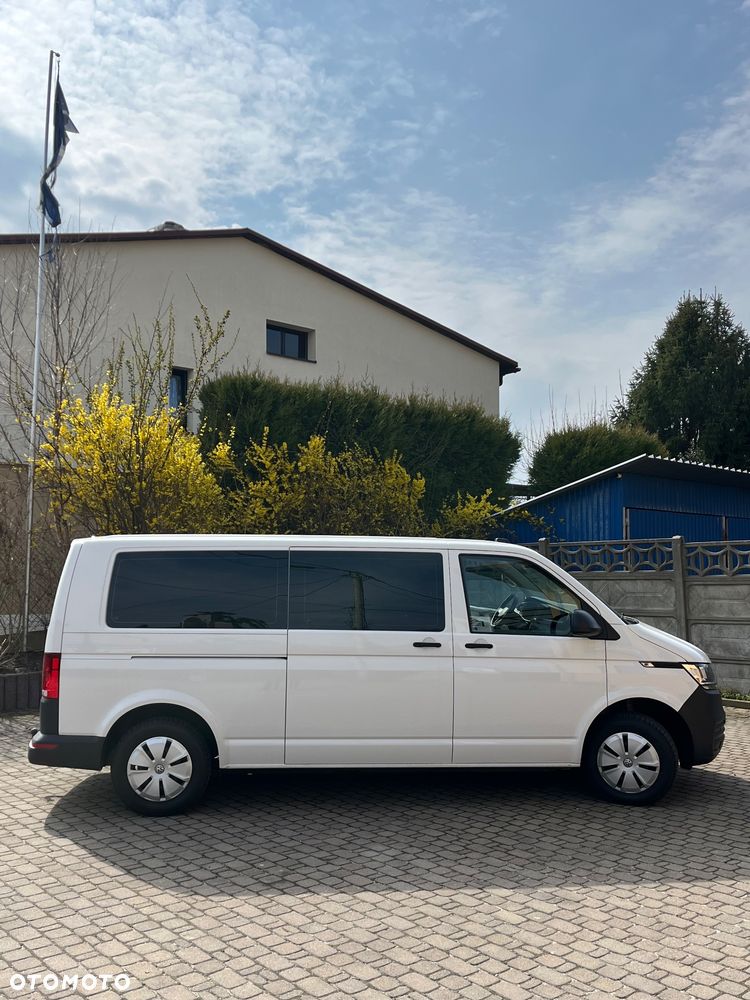 Volkswagen Transporter Kombi L2H1 - 9