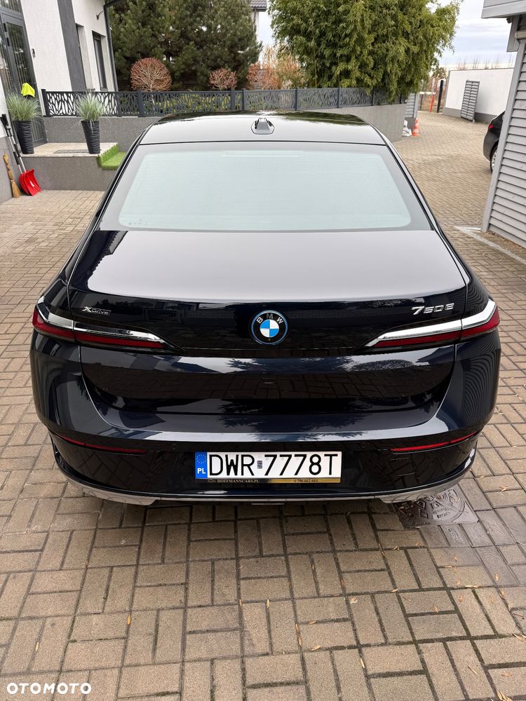 BMW Seria 7 - 5