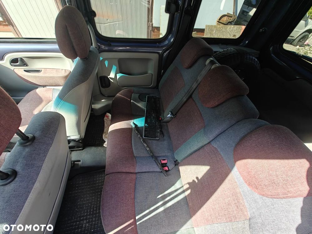 Renault Kangoo 1.6 Privilege 4x4 Euro4 - 8