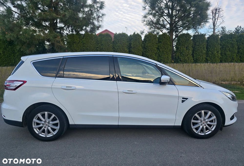 Ford S-Max 2.0 TDCi Titanium PowerShift - 6