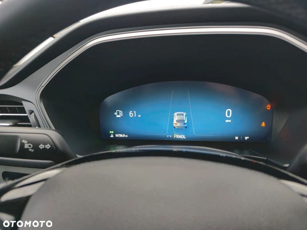 Ford Kuga - 17
