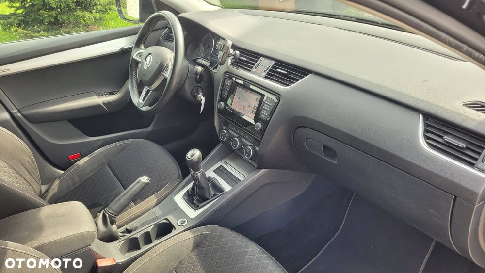Skoda Octavia 1.4 TSI Edition - 12