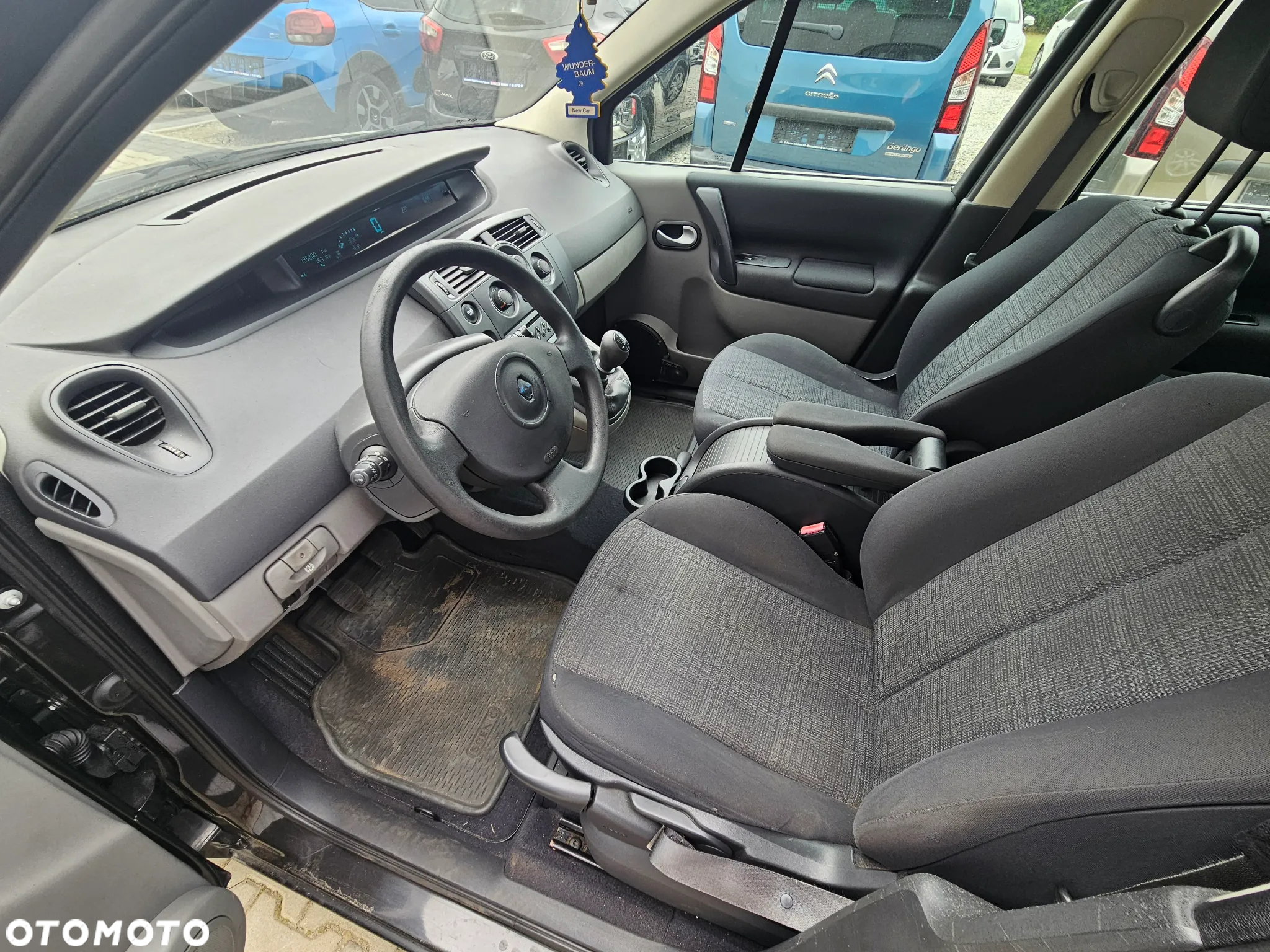 Renault Scenic 1.6 16V 110 Expression - 25