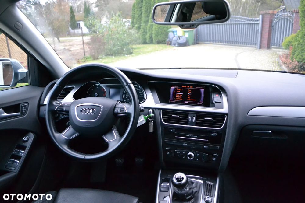 Audi A4 Avant - 23