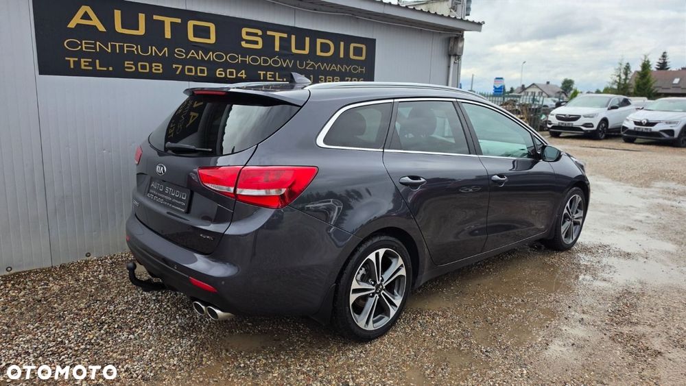 Kia Ceed 1.6 CRDi GT Line - 3