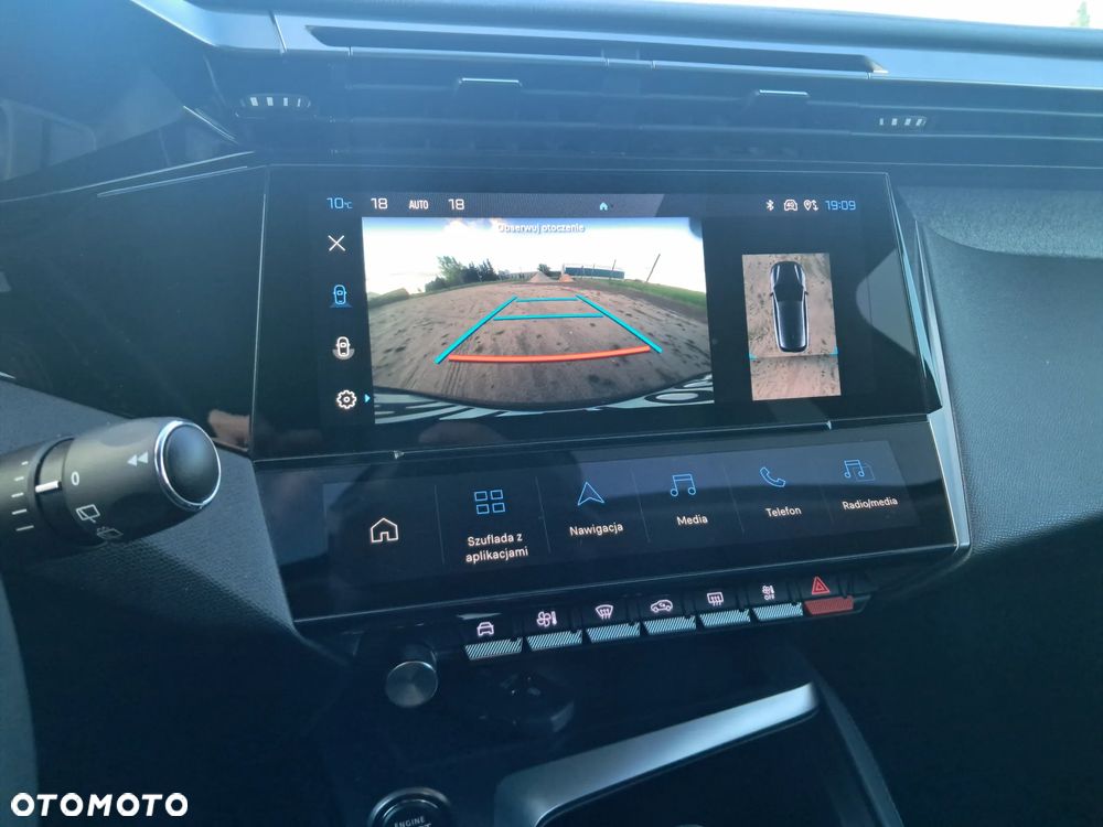 Peugeot 308 PureTech 130 Allure - 17