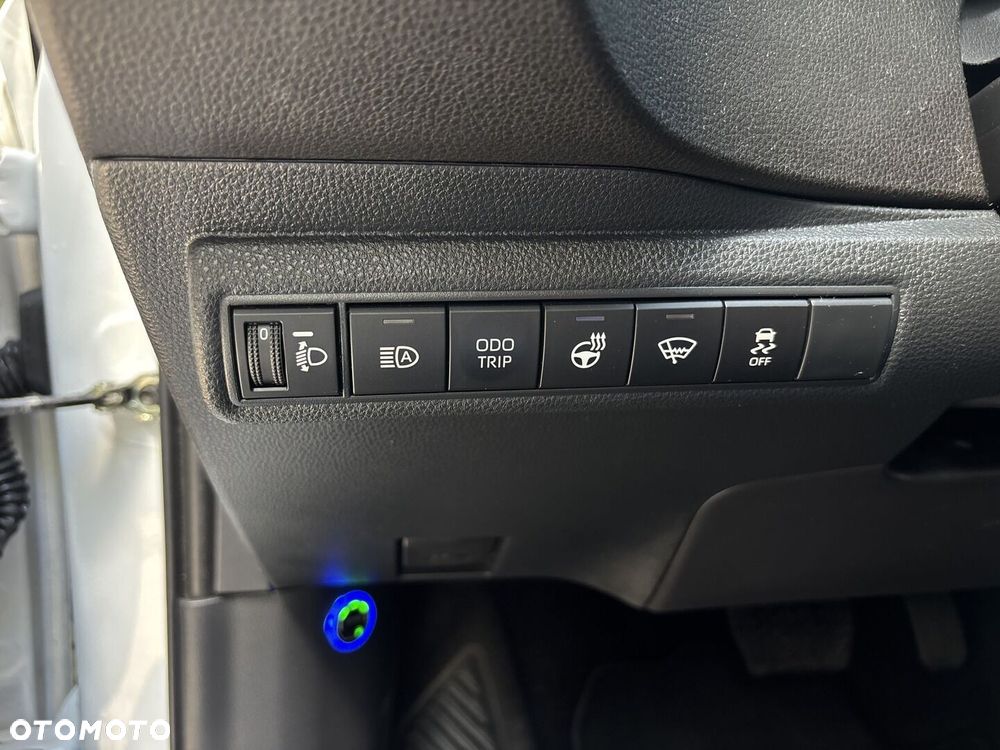 Toyota Corolla 1.8 Hybrid Comfort - 21