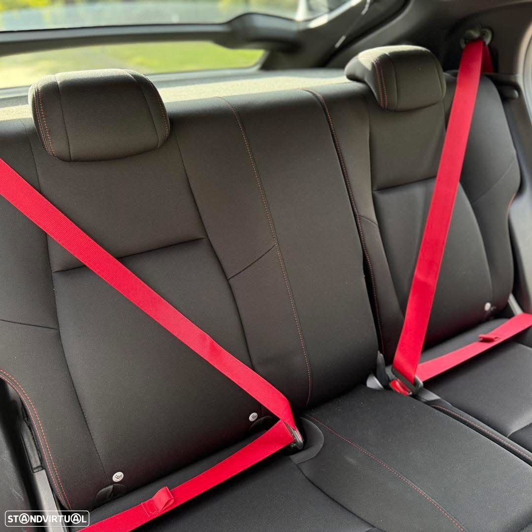 Honda Civic 2.0 i-VTEC Type-R - 11