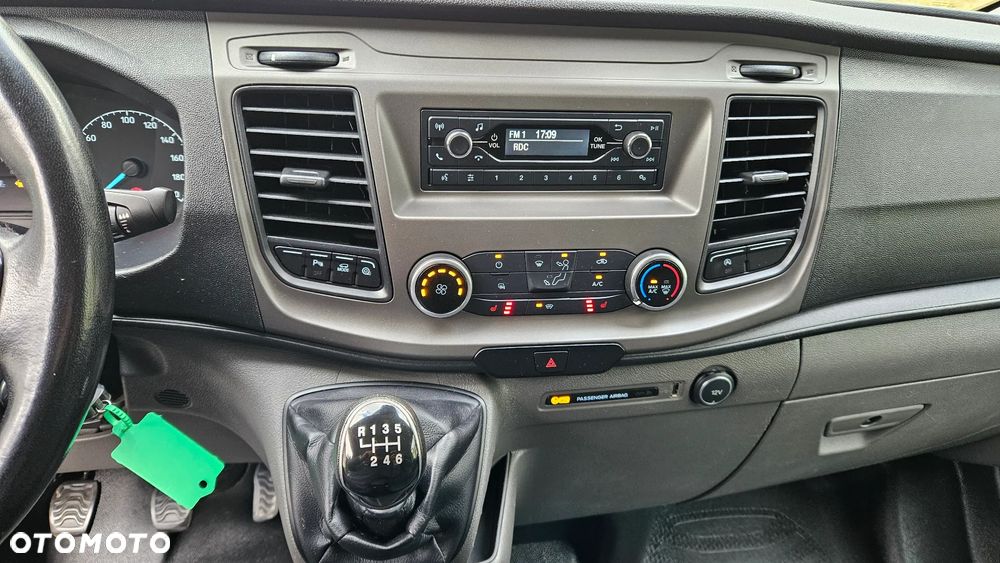 Ford Custom 2,0 TDCI L2H1 Długi Klima Webasto Led Podgrzewana Szyba Hak - 19