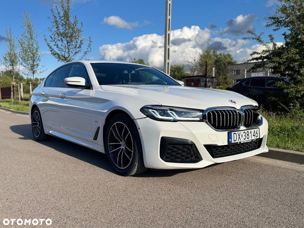 BMW Seria 5 520d xDrive mHEV M Sport sport - 3