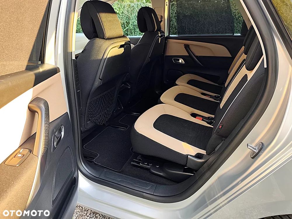 Citroën C4 Picasso e-HDi 115 Business Class - 20