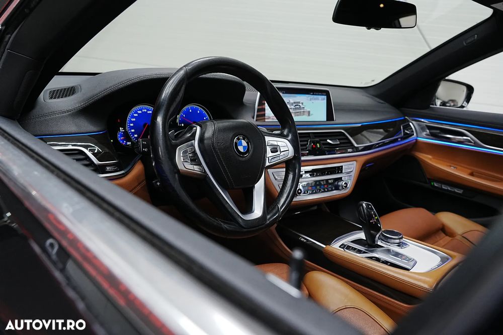 BMW Seria 7 730Ld xDrive - 23