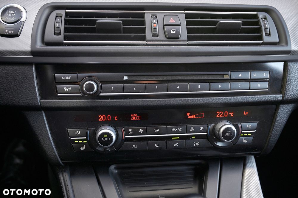 BMW Seria 5 520d Luxury Line - 19