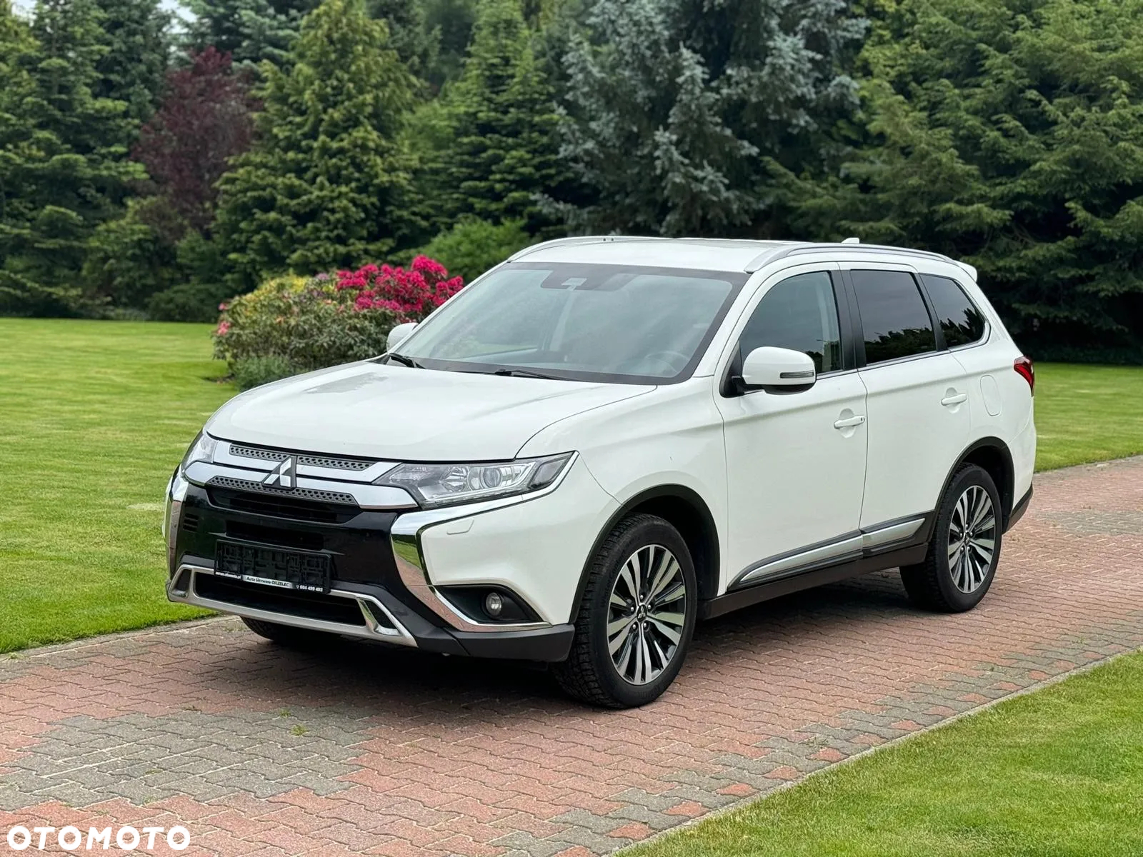 Mitsubishi Outlander 2.0 2WD CVT Spirit+ - 4
