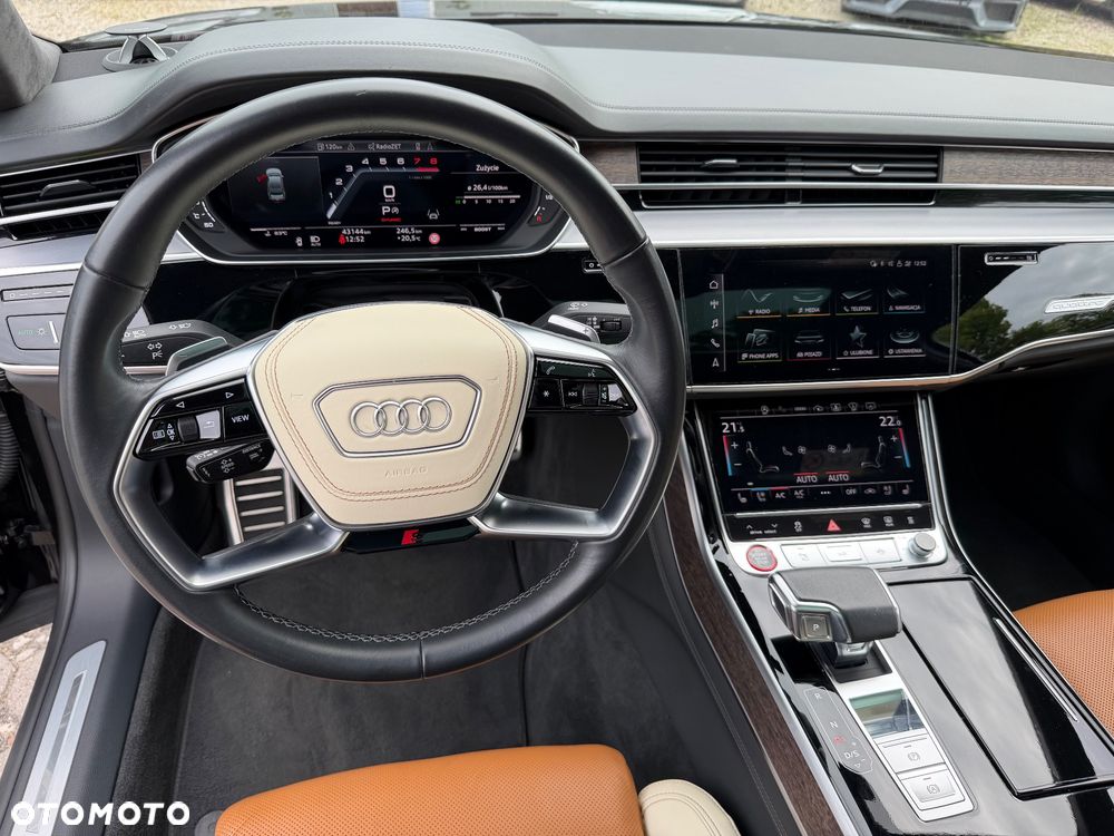 Audi S8 - 19
