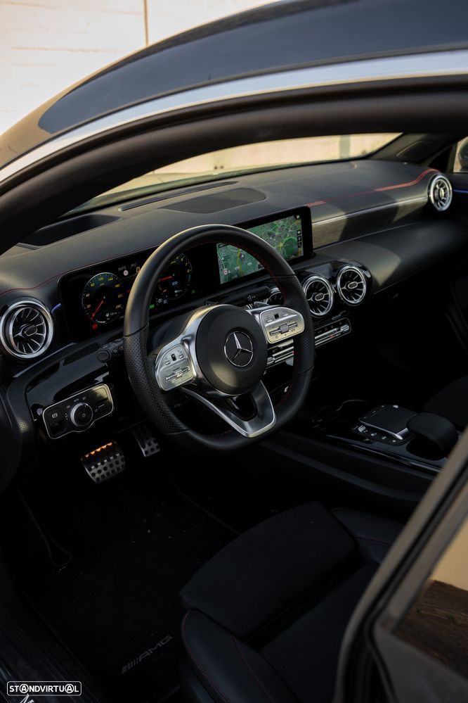 Mercedes-Benz CLA 250 e 8G-DCT AMG Line - 31