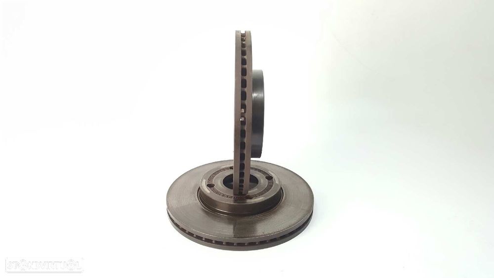 DISCO DE TRAVÃO FRENTE FORD FIESTA (CE1) TITANIUM - 2