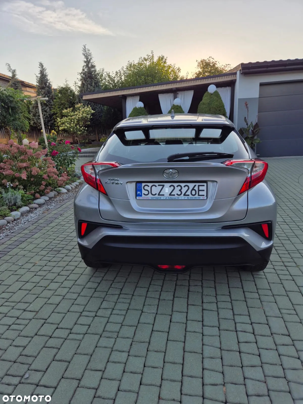 Toyota C-HR 1.2 T Dynamic - 7