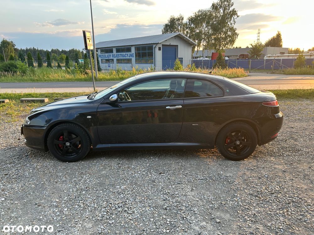Alfa Romeo GT 1.9 JTDM DPF Quadrifoglio Verde - 8