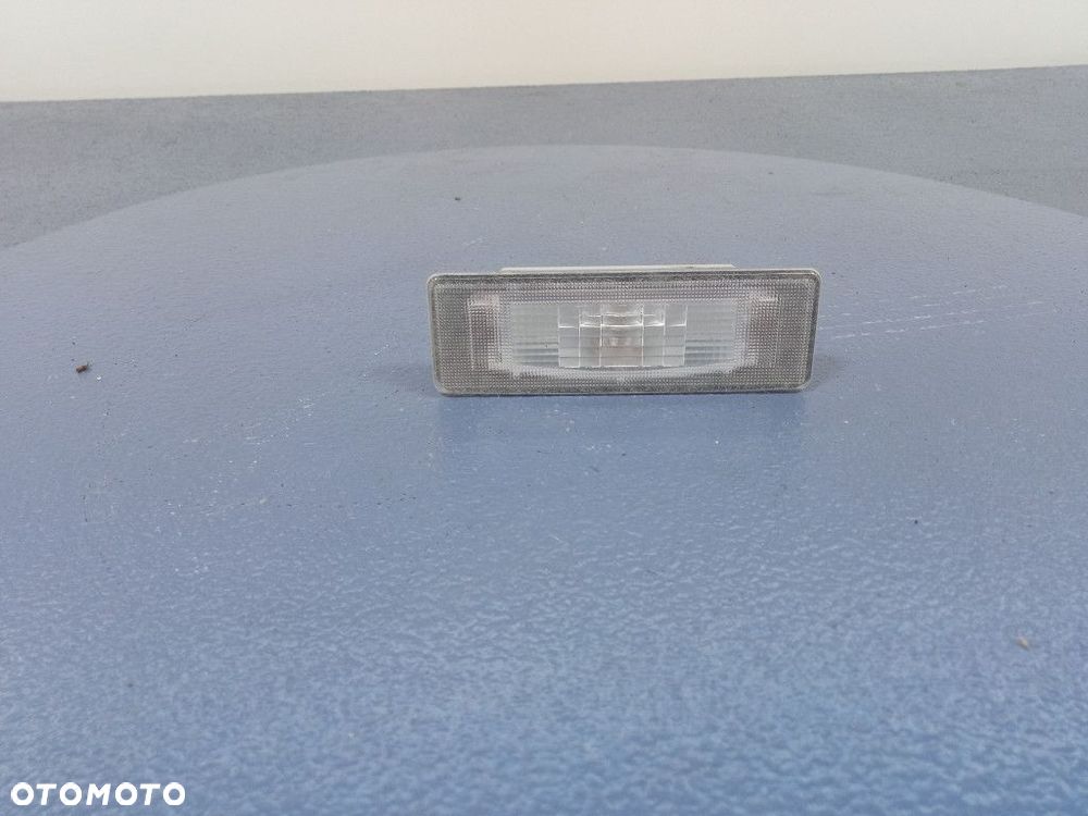 KIA CEED III HB LAMPKA TABLICY 92501-2G000 - 1