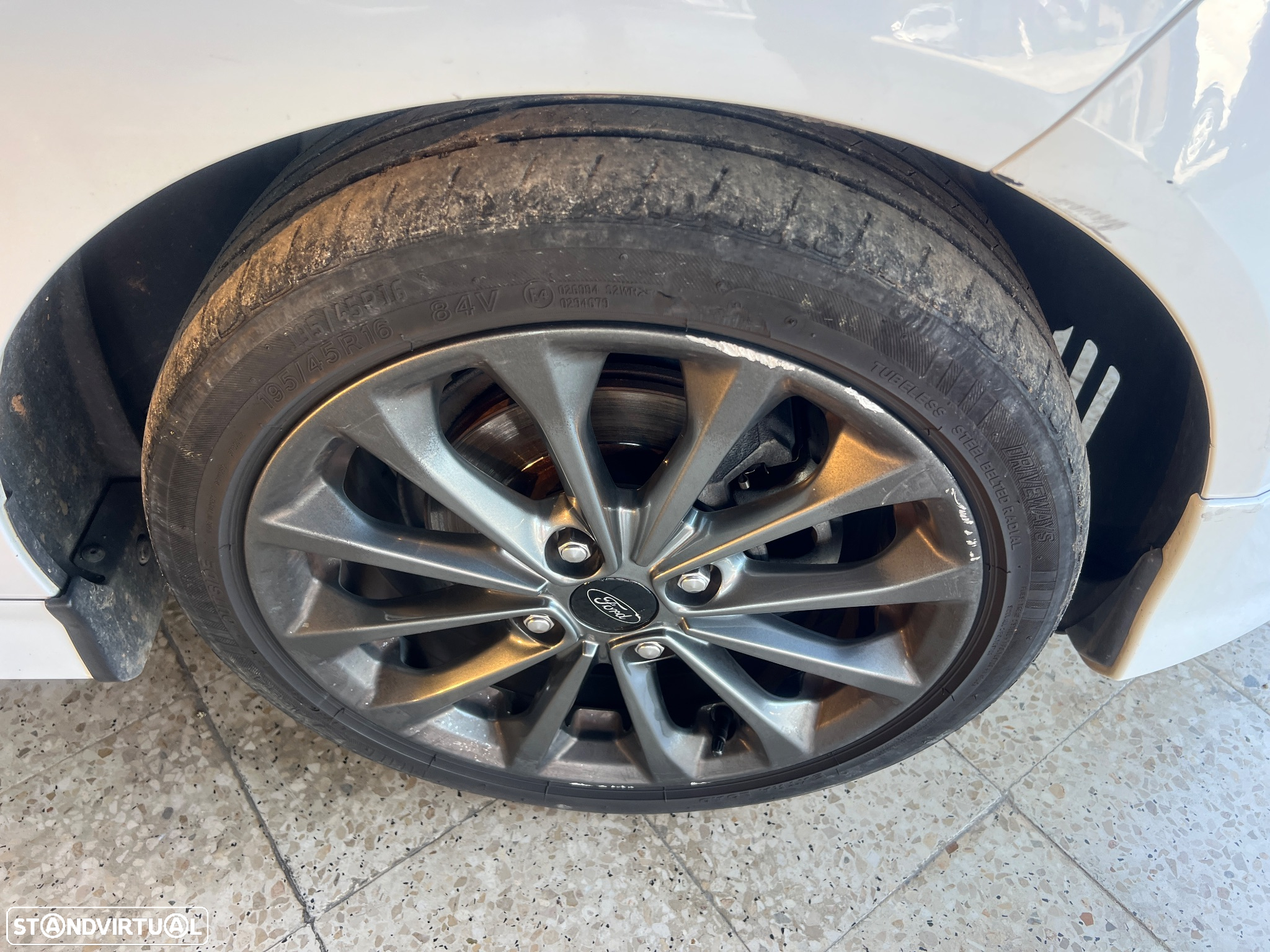 Ford Fiesta 1.0 EcoBoost ST-Line - 8