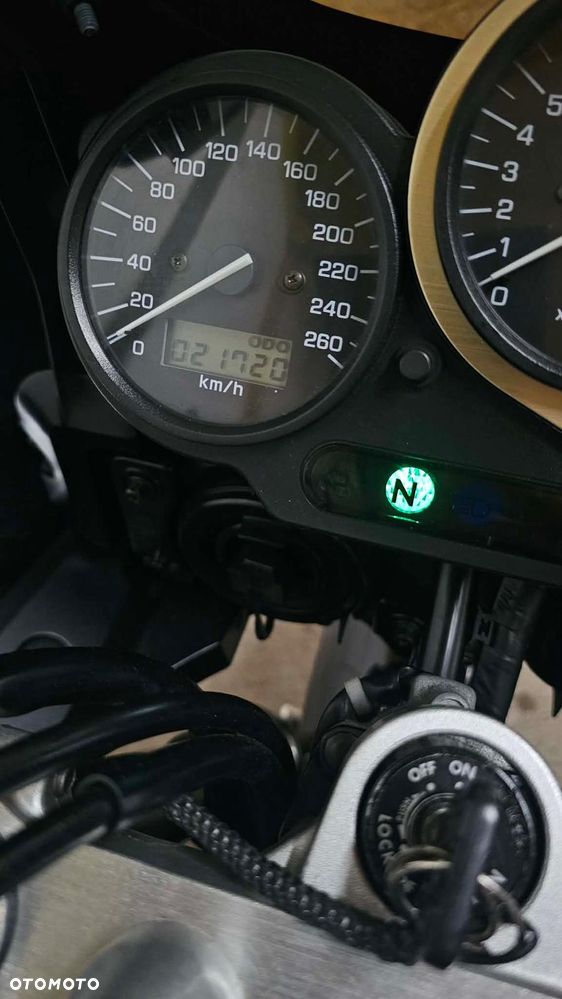Yamaha FZS - 6