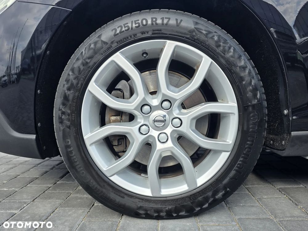 Volvo V40 Cross Country D3 Drive-E SCR Momentum - 10