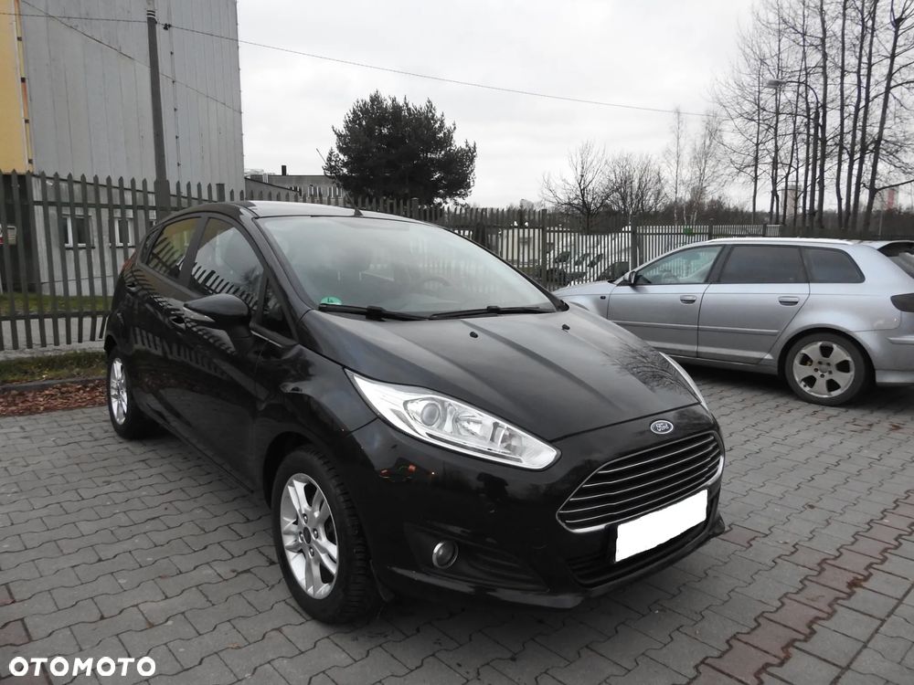 Ford Fiesta 2015 photo 2