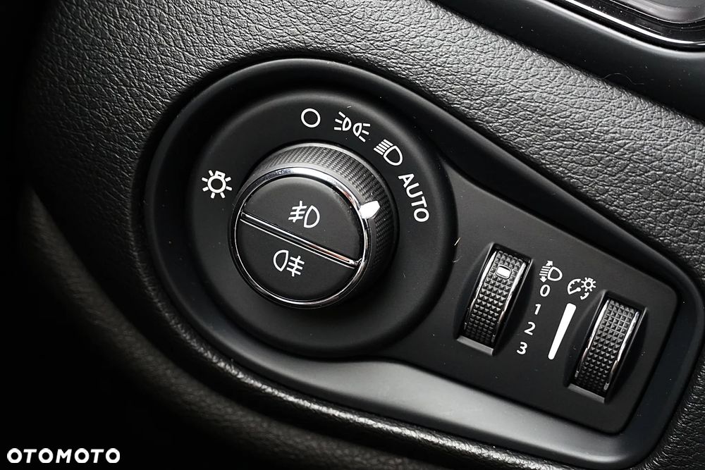 Jeep Renegade 1.0 T-GDI Night Eagle - 14