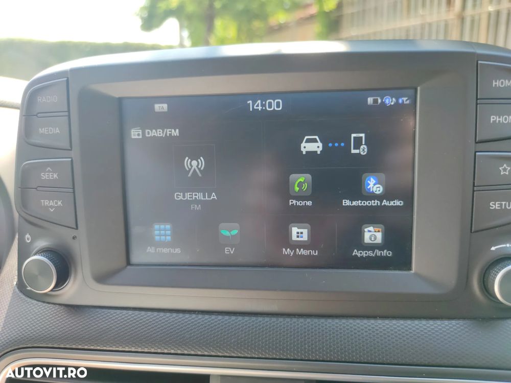 Hyundai KONA EV - 16