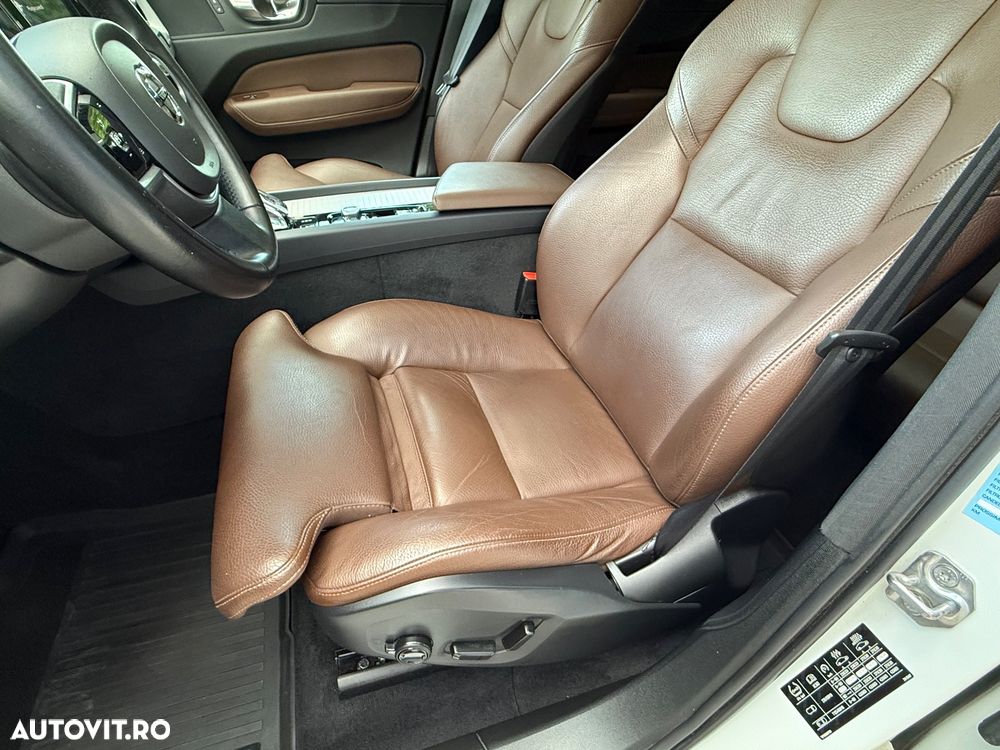 Volvo XC 60 B4 MHEV AWD Inscription - 9