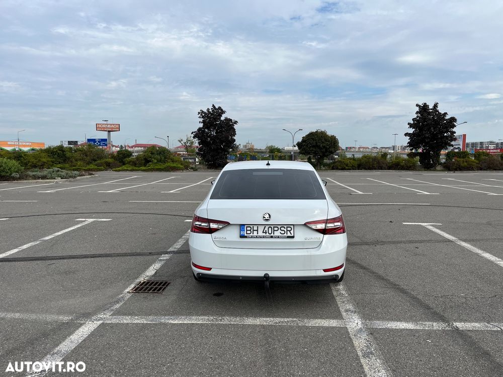 Skoda Superb 1.4 TSI ACT Active - 8