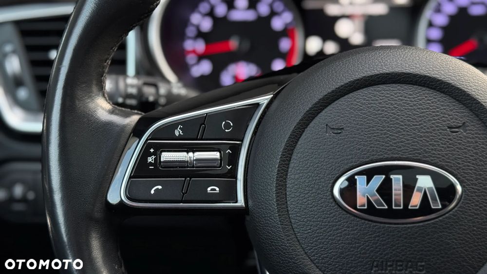 Kia Ceed 1.4 T-GDI GT-Line DCT - 35