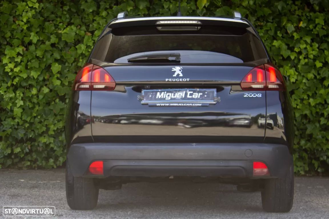 Peugeot 2008 1.2 PureTech Style - 9
