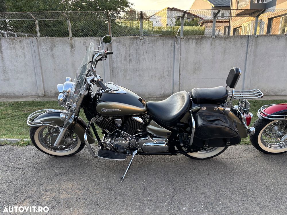 Yamaha XVS 1100 V-Star Classic - 1