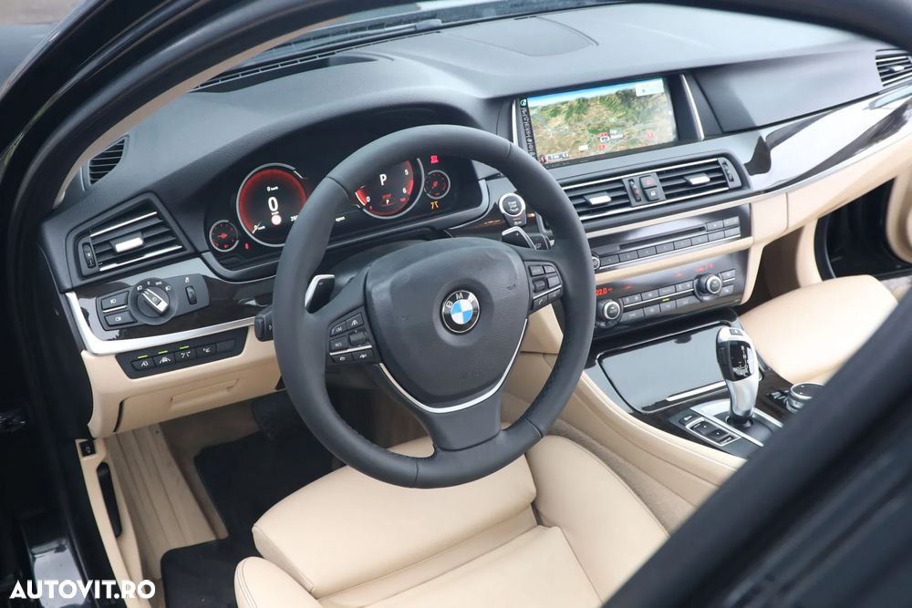 BMW Seria 5 520d Aut. Luxury Line - 7