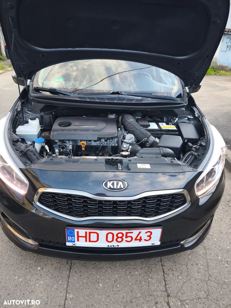 Kia Ceed - 10