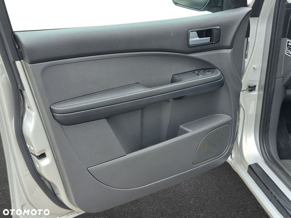 Ford C-MAX - 16