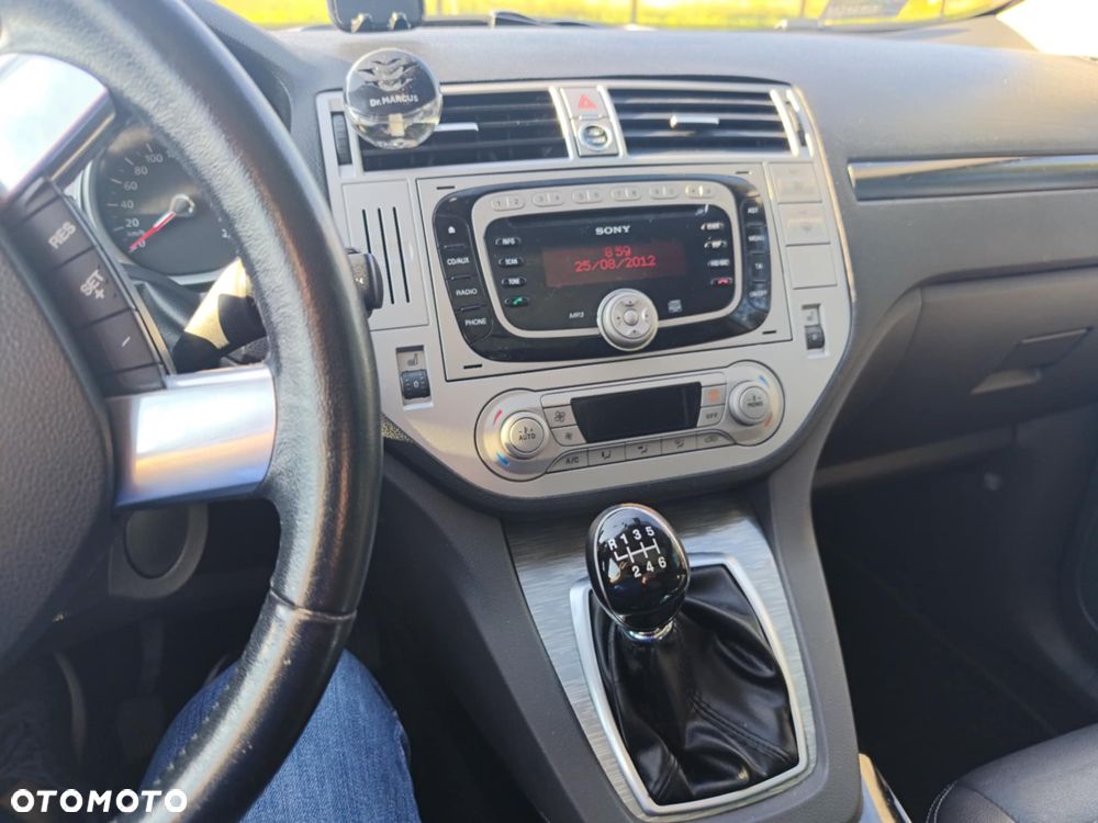 Ford Kuga 2.0 TDCi 4WD Titanium - 14
