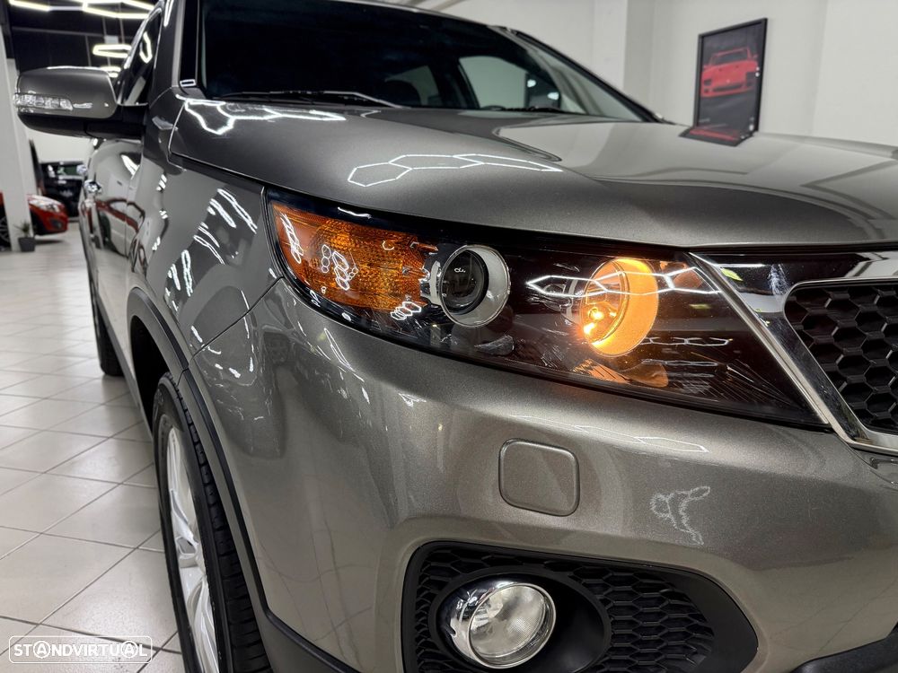 Kia Sorento 2.2 CRDi 4WD Aut. Executive - 3