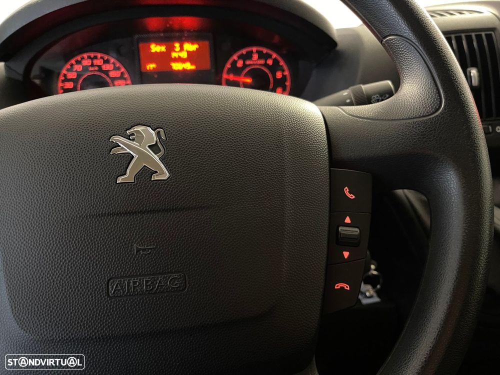Peugeot Boxer 2.2 BlueHDi 335 L2 CD - 13