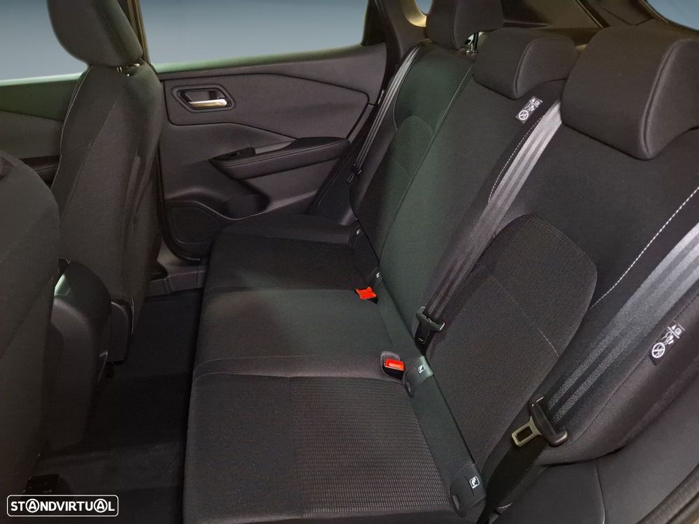 Nissan Qashqai 1.3 DIG-T Engage - 14